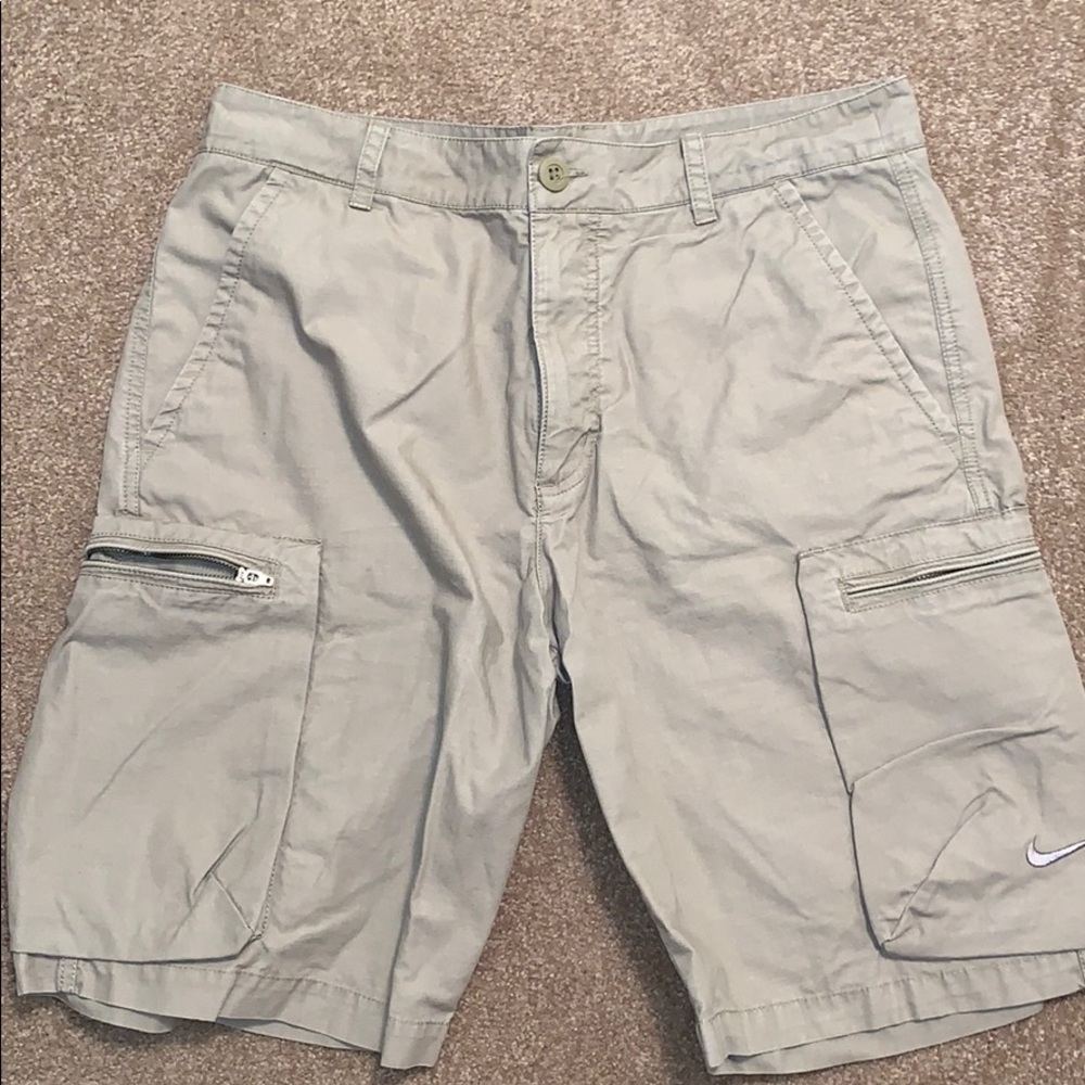 Nike Mens Cargo Shorts